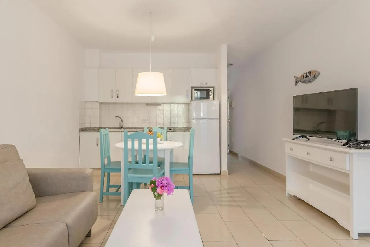 Apartamentos Parque Tropical En Lanzarote Puerto del Carmen  Aparthotel Puerto del Carmen (Lanzarote)