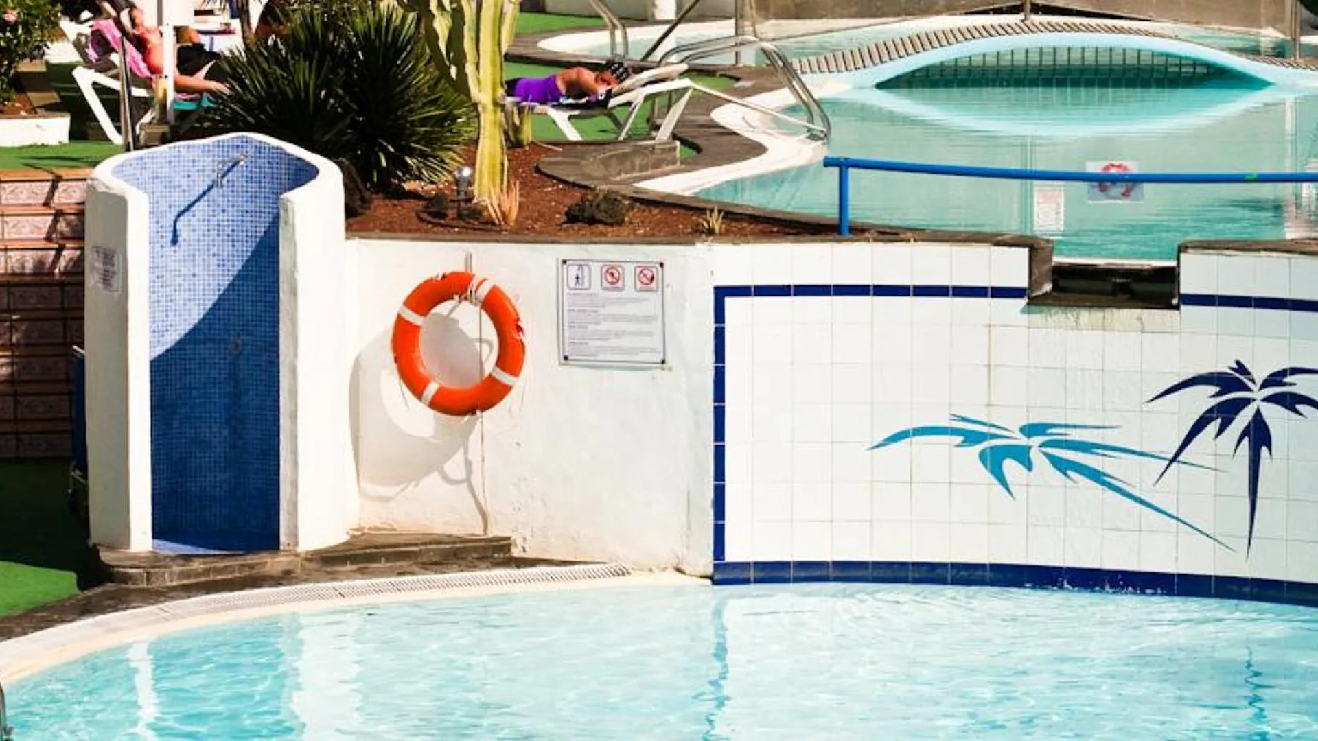 Aparthotel Apartamentos Parque Tropical En Lanzarote Puerto del Carmen