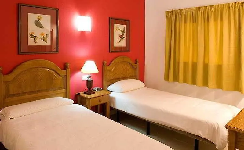 Apartamentos Parque Tropical En Lanzarote Пуэрто дель Кармен 2*,