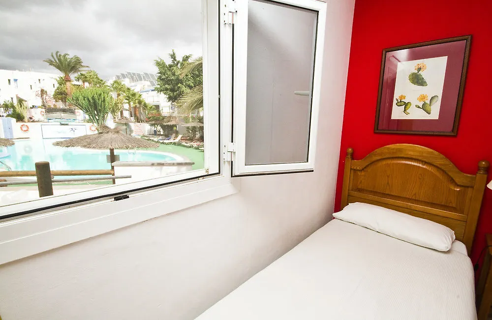 ** Апарт-отель Apartamentos Parque Tropical En Lanzarote Пуэрто дель Кармен Испания