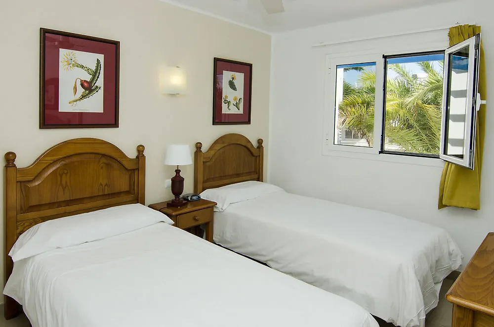 Apartamentos Parque Tropical En Lanzarote Puerto del Carmen  Spanje